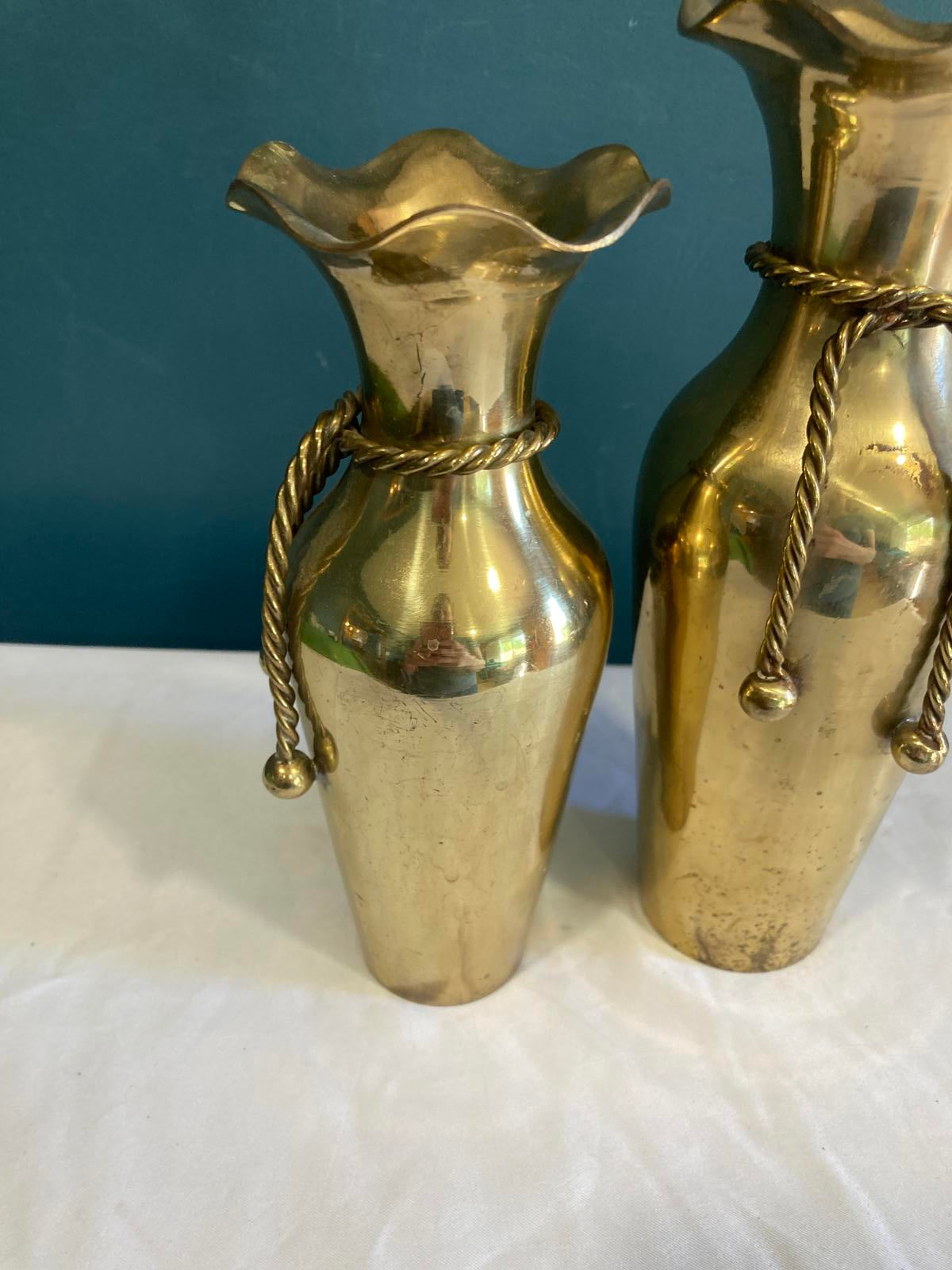 Vintage Brass Vases With Rope Detail – Set of 2