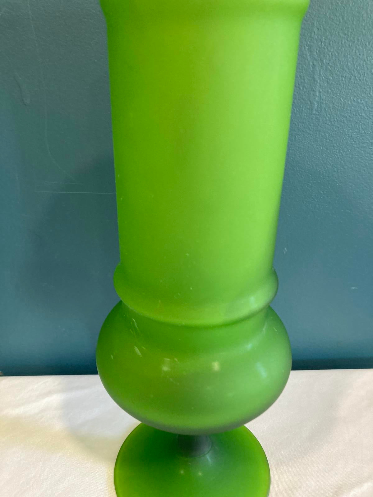 Carlo Moretti Green Satin Art Glass Vase – Vintage Finds