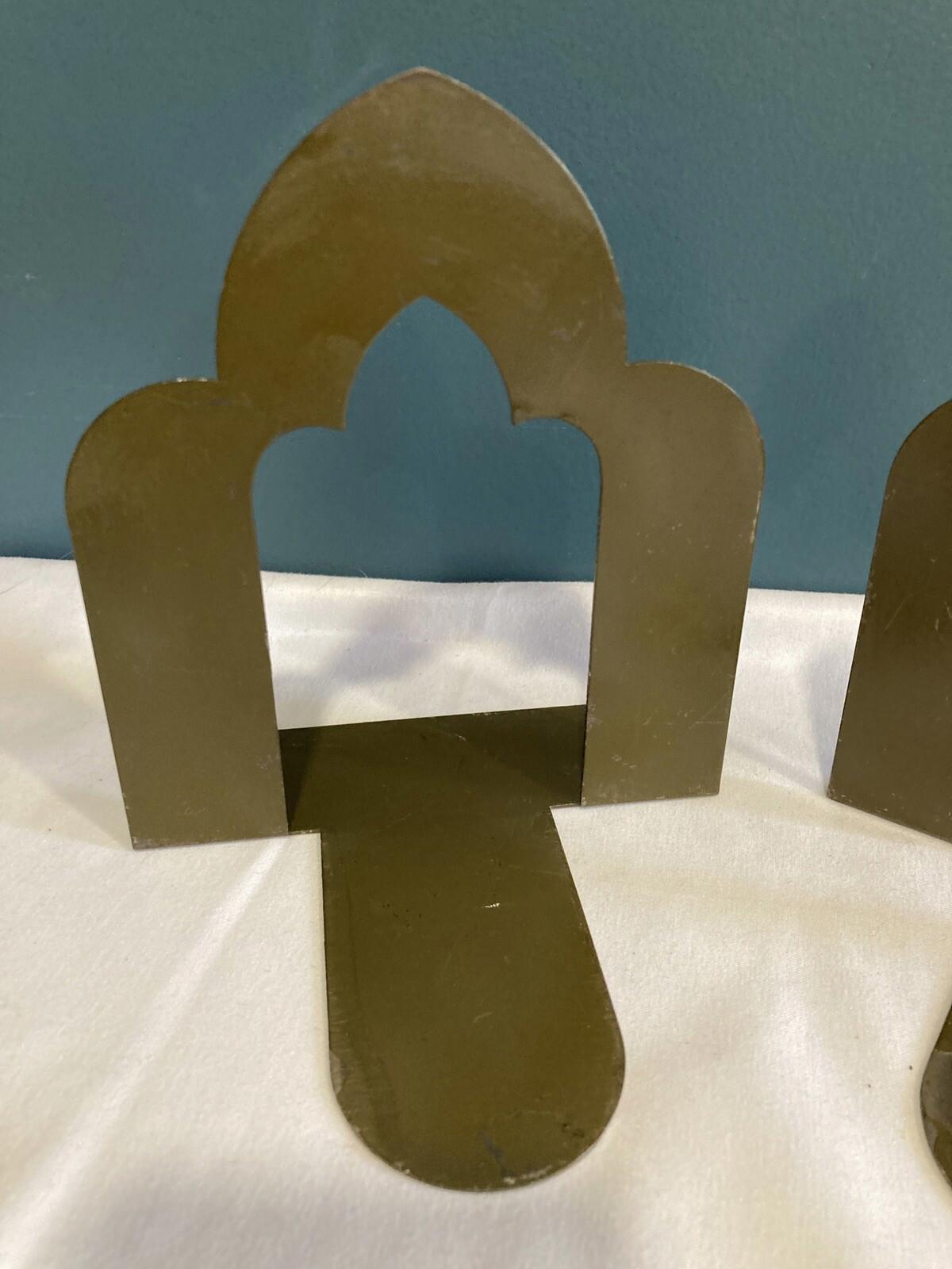 Vintage Arched Gray Metal Bookends – Small Library Industrial Style
