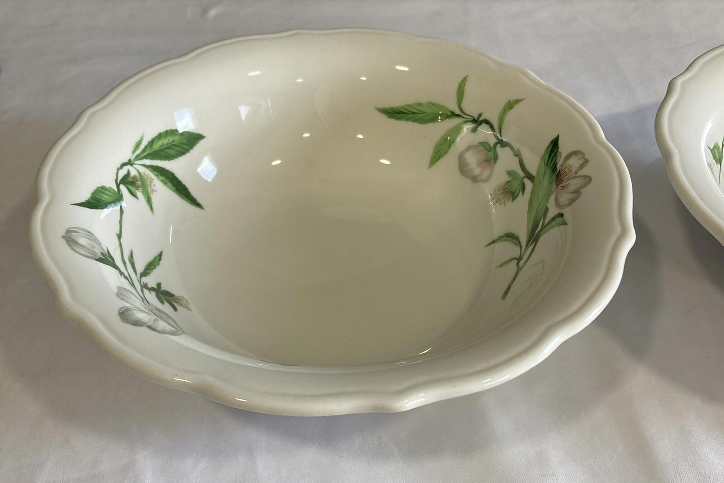 Syracuse China White Blossom Scalloped 9" Round Vegetable Bowl, set of 2