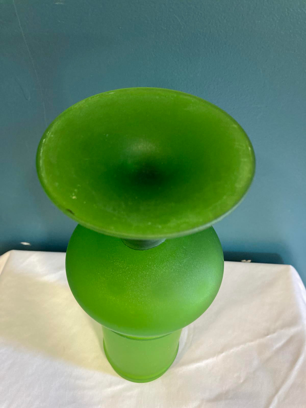 Carlo Moretti Green Satin Art Glass Vase – Vintage Finds