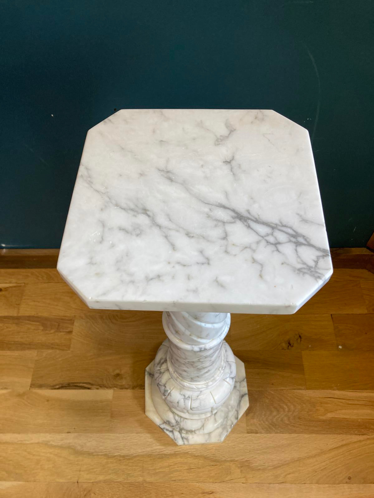 White Italian Marble Pedestal Stand with Twisted Column