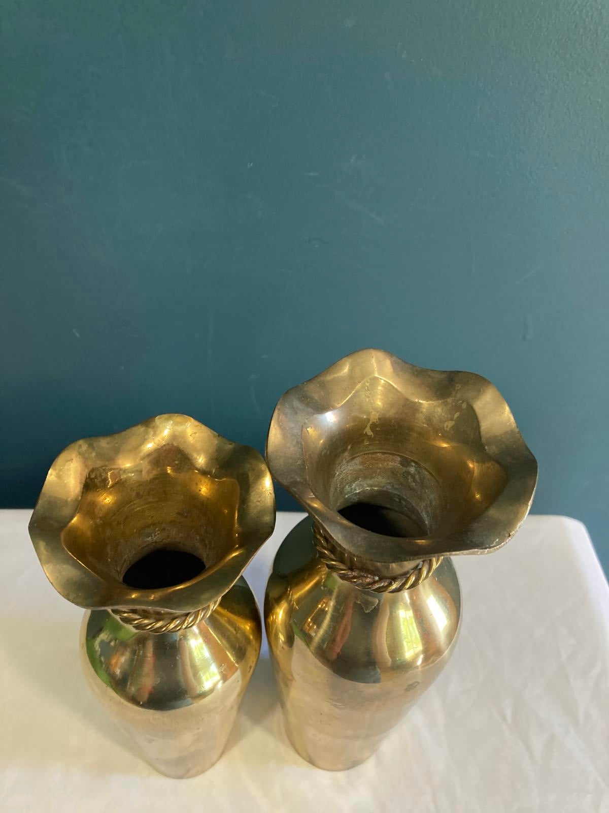 Vintage Brass Vases With Rope Detail – Set of 2