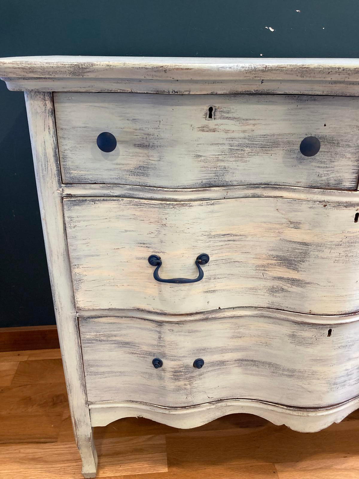 Antique Painted Wood Dresser – Rustic Vintage Finds Furniture