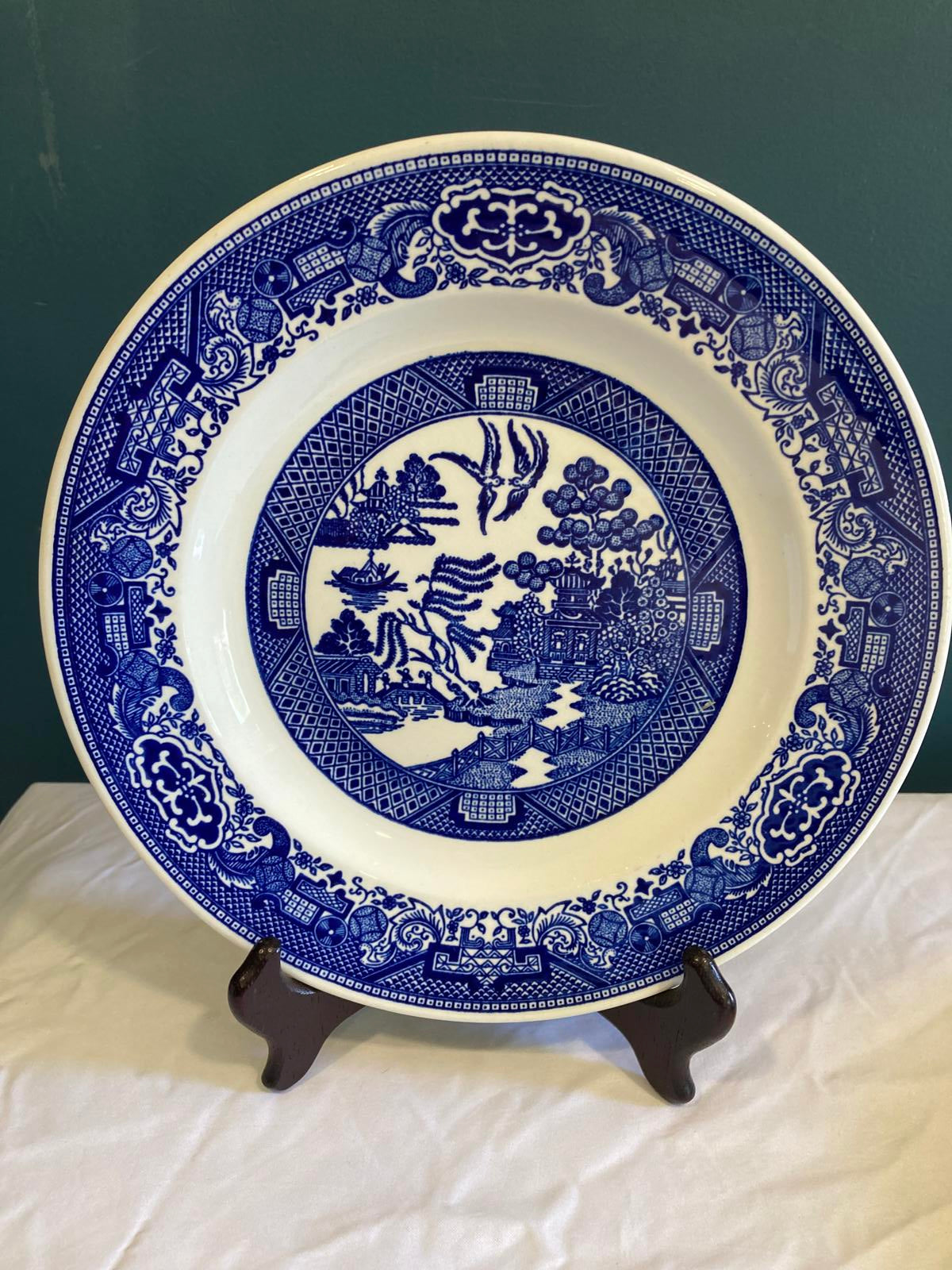 Royal China Willow Ware Blue & White Ironstone Plate – Vintage Finds