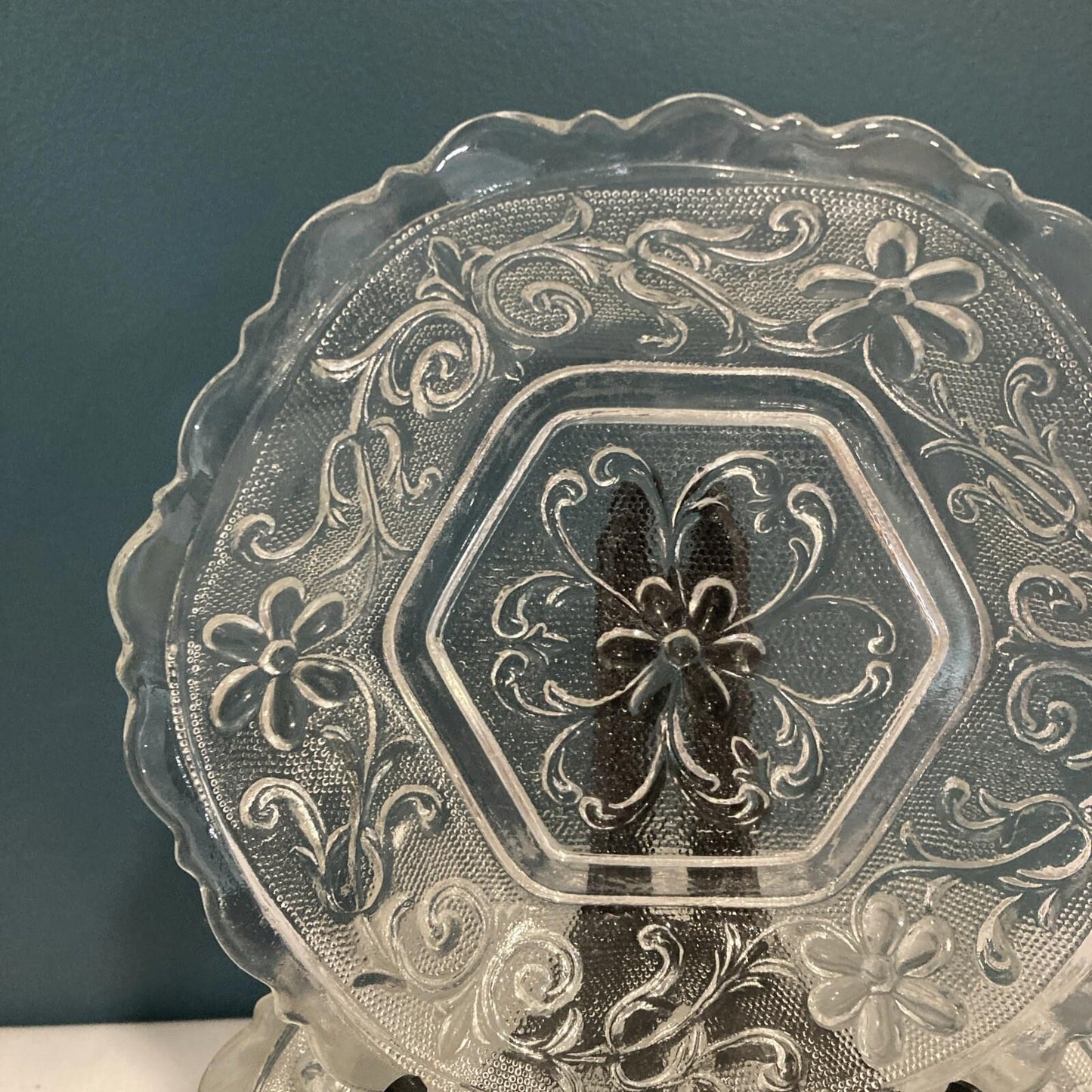 Set of 6 Indiana Tiara Clear Glass Sandwich Hex Daisy Bowls 6.25" Vintage
