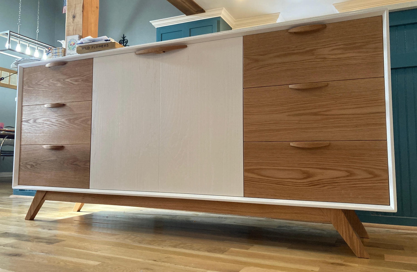 Handcrafted White Solid Oak MCM Cabinet Buffet Sideboard with 6 Drawers