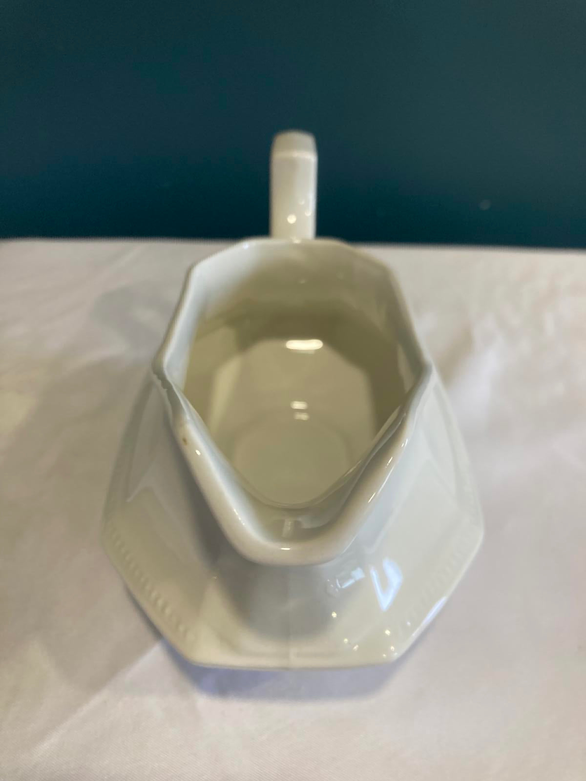 Johnson Brothers Vintage Ironstone Heritage Gravy Boat