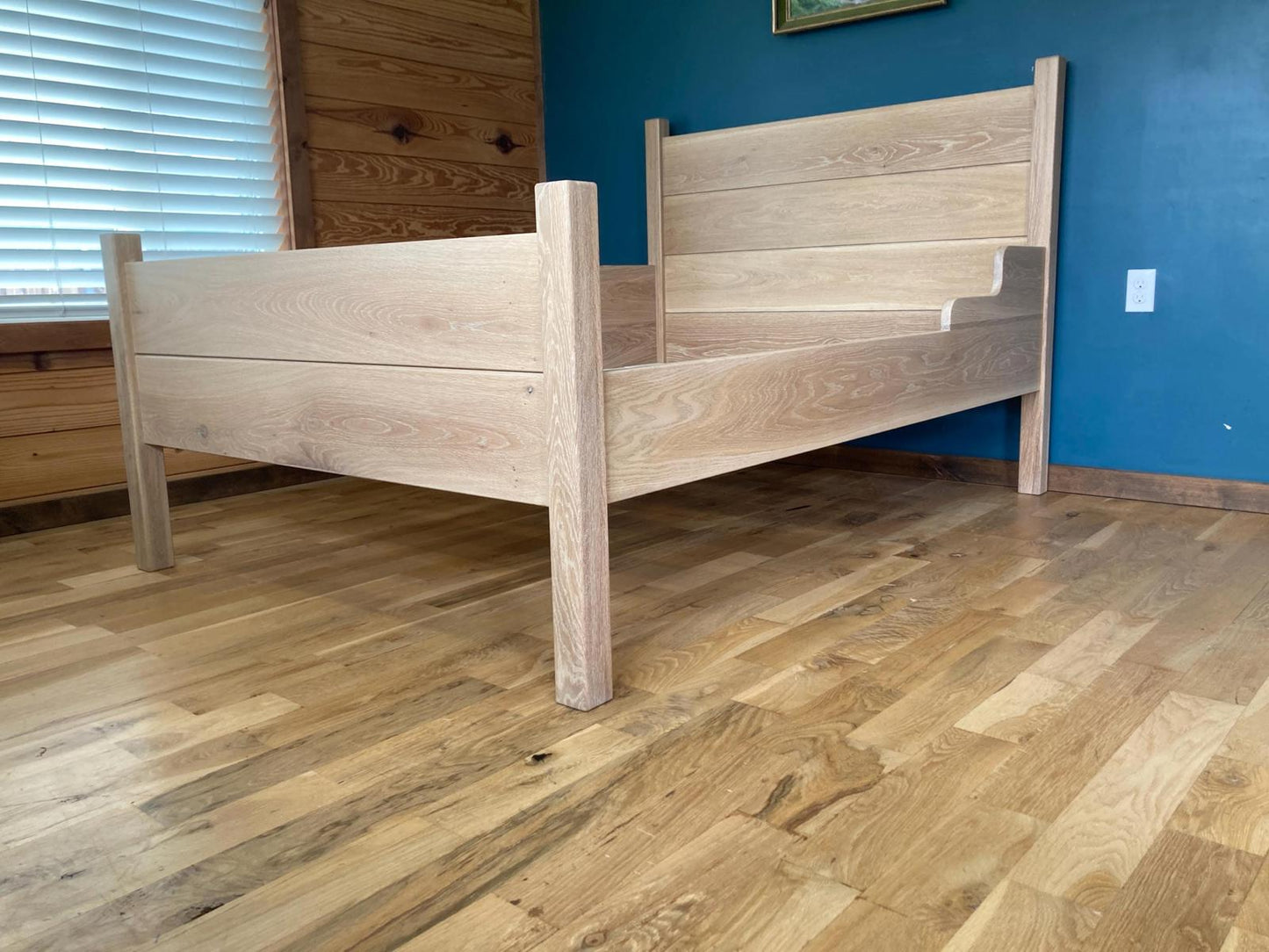Solid Oak Bed Frame – Handmade Platform Bed – Custom Wood Bedroom Furniture