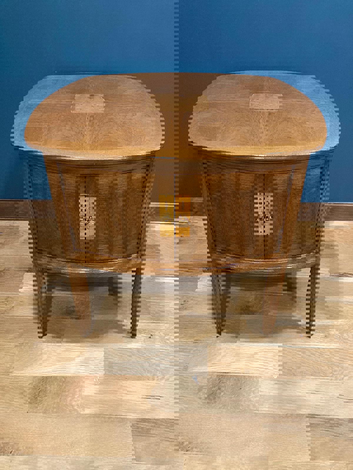 1950s Vintage Burl Inlay Side Table