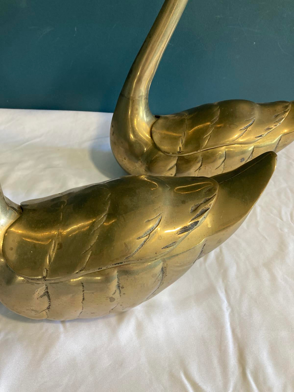 Vintage Brass Swan Figurines – Hollywood Regency Mid-Century Modern – Set of 2