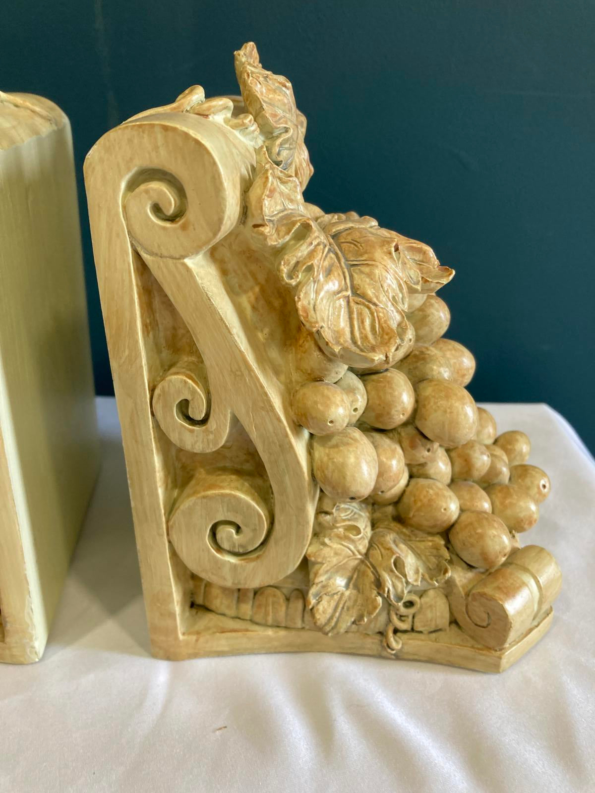 Vintage Grape Cluster Bookends – Rustic Tuscan Style Pair