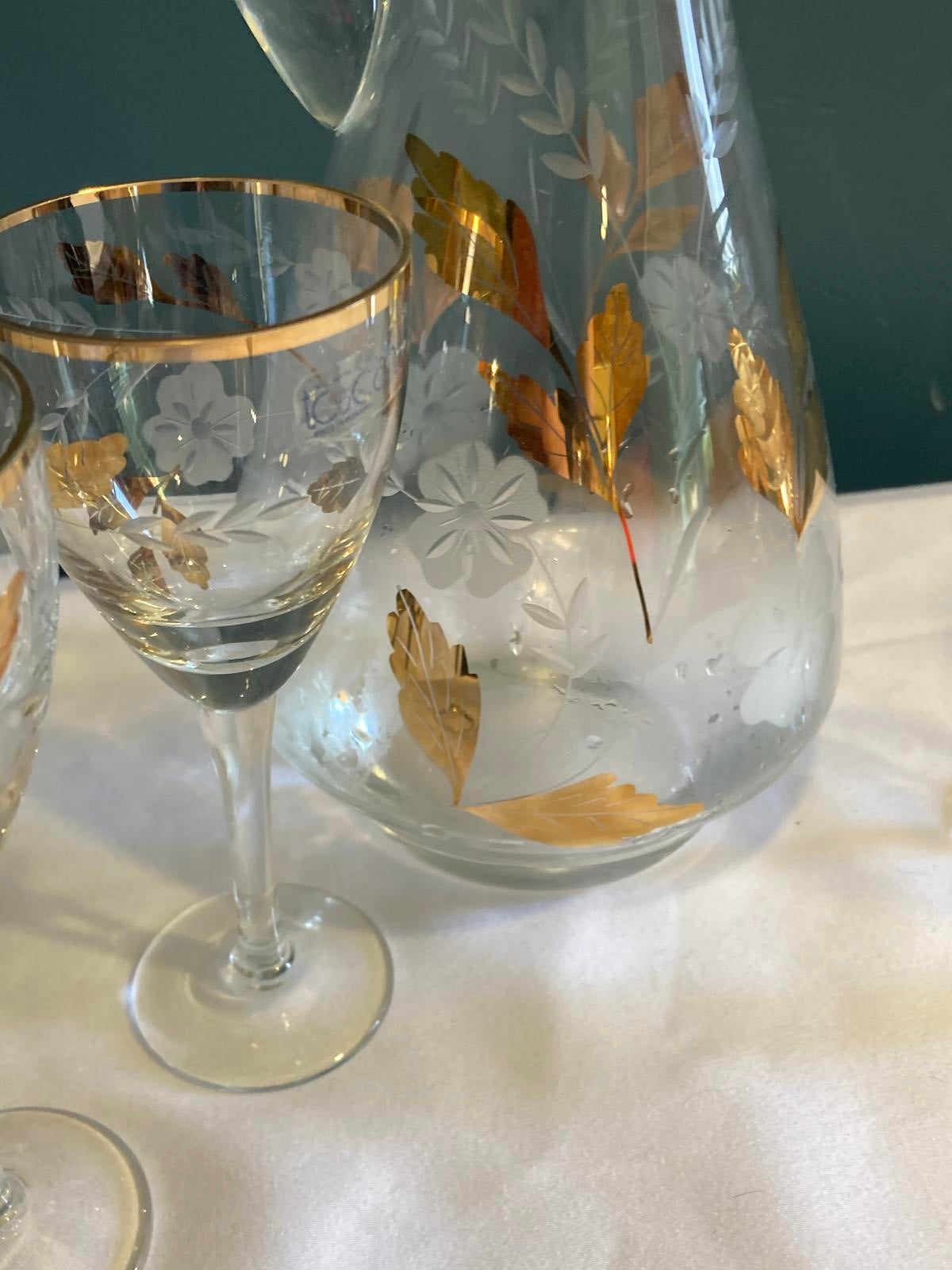 Toscany Gold Leaf Wine Glasses & Pitcher Set – 7 Pc Vintage Finds