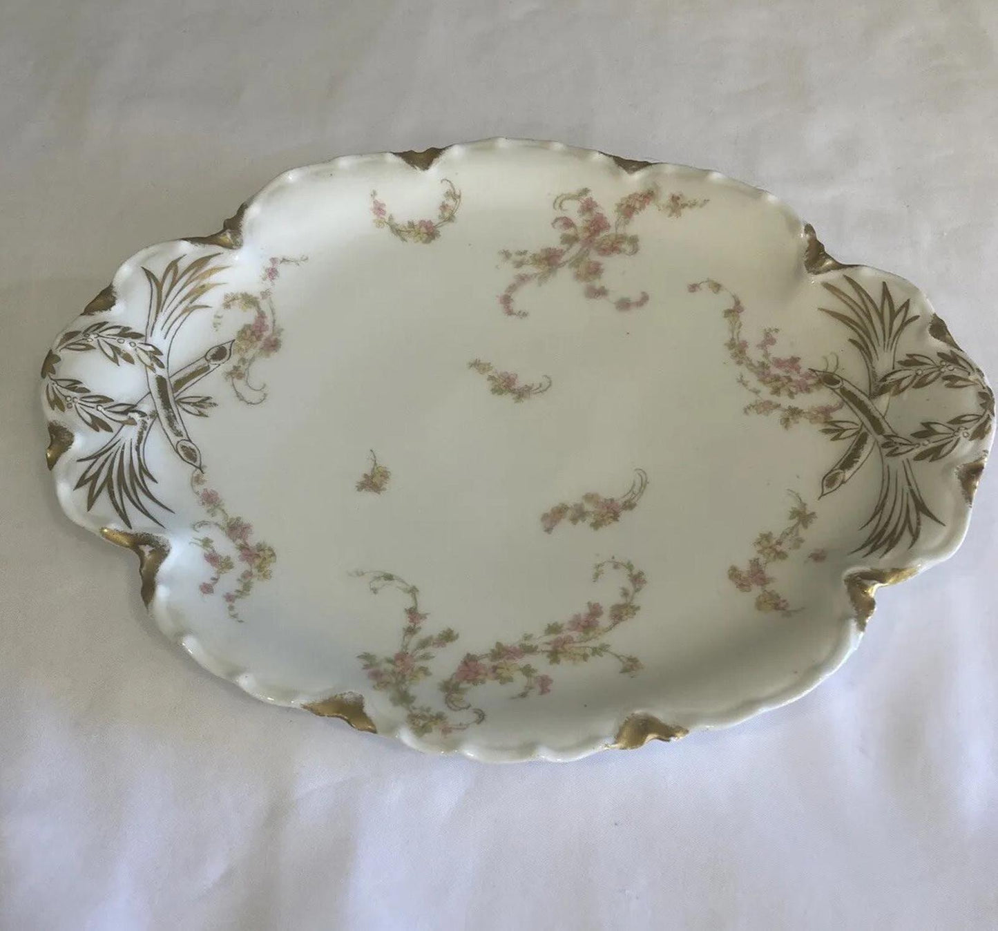 Oval Haviland & Co Limoges France Platter With Pink Roses and Gold Trim 10.25”