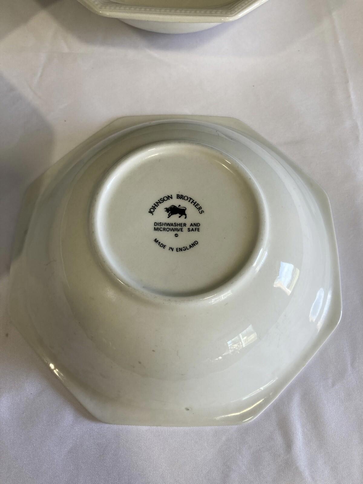 Johnson Brothers Heritage White Cereal Bowls – Set of 4, 5.75” Beaded Rim England