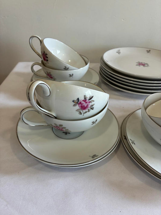 Fukagawa Arita 20 Piece Tea Set Japan Pink Rose Teacups Saucers Sugar Creamer