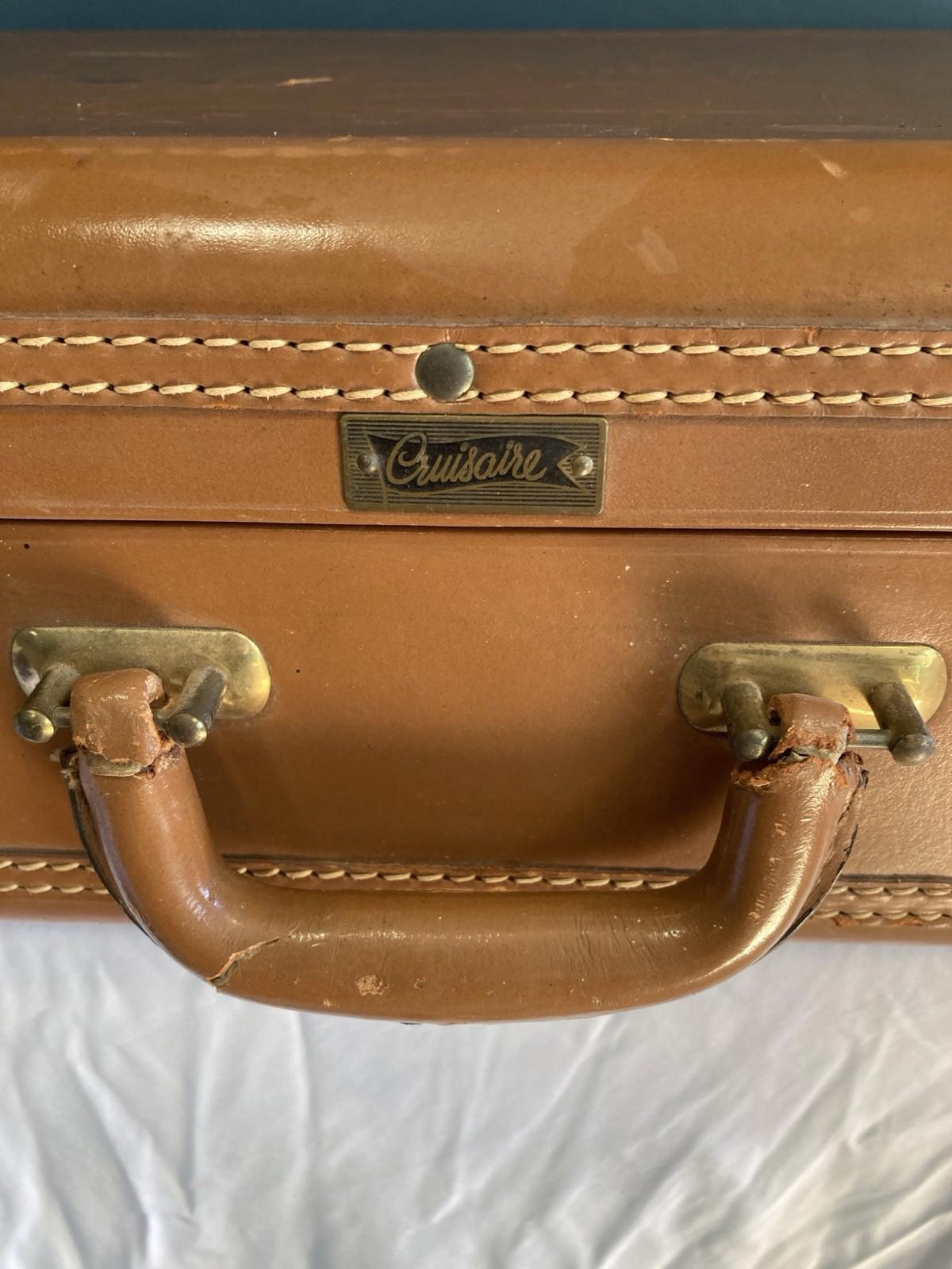 Vintage Cruisaire Leather Luggage Carry-On Suitcase – Light Brown Travel Case