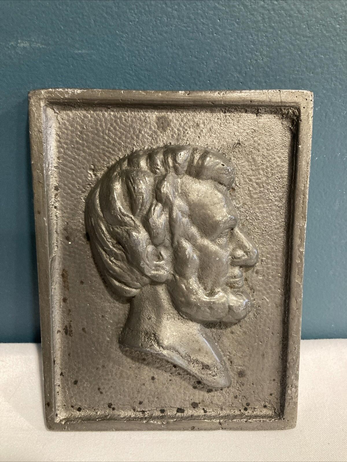 Midcentury Abraham Lincoln Metal Relief Wall Plaque – Vintage Americana Wall Art