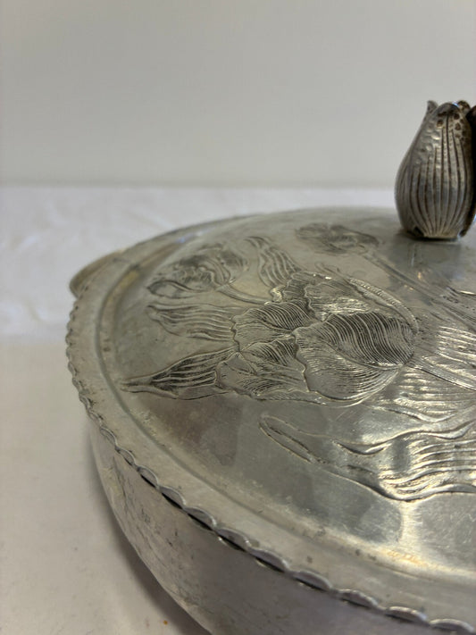 Vintage Hammered Aluminum Lidded Serving Dish | Tulip Flower Finial Casserole