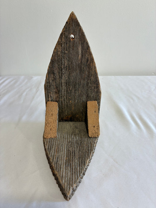 Vintage Rustic Wooden Shelf / Primitive Wall Bracket