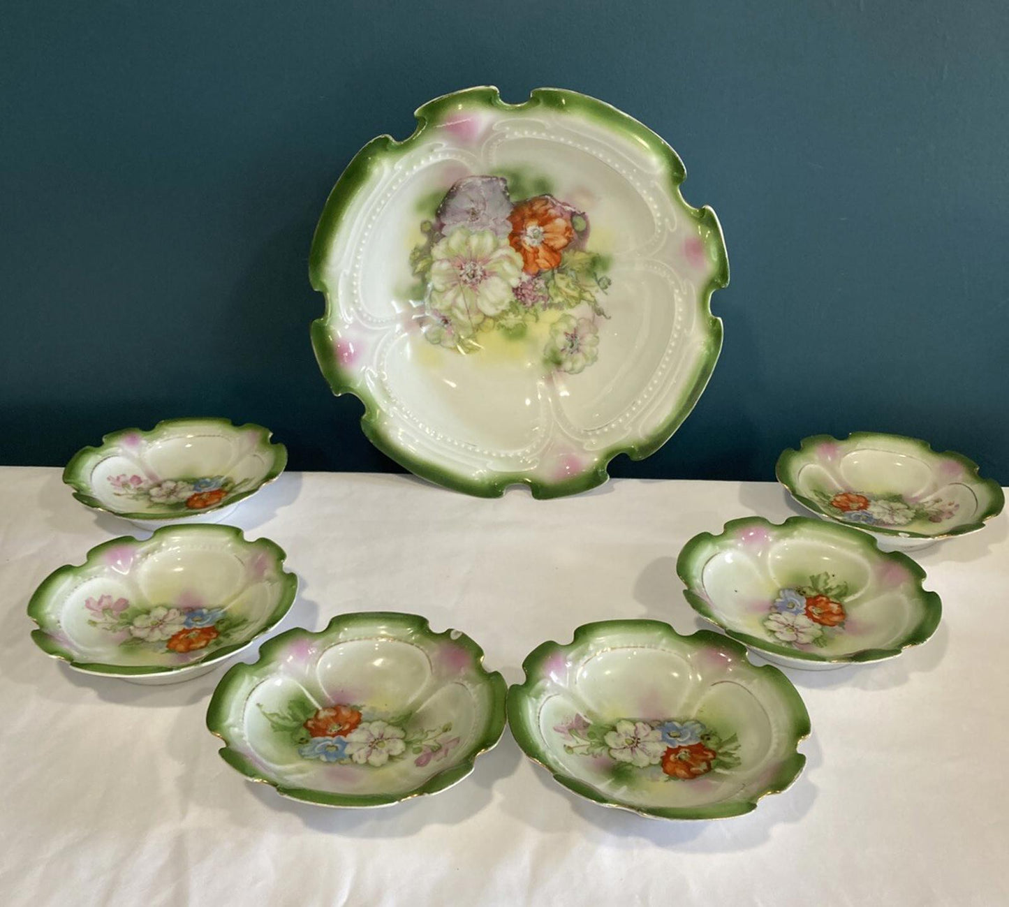 PRUSSIA Austrian Victorian LARGE DEEP SERVING BOWL W/6 Small Bowls SCALLOPED