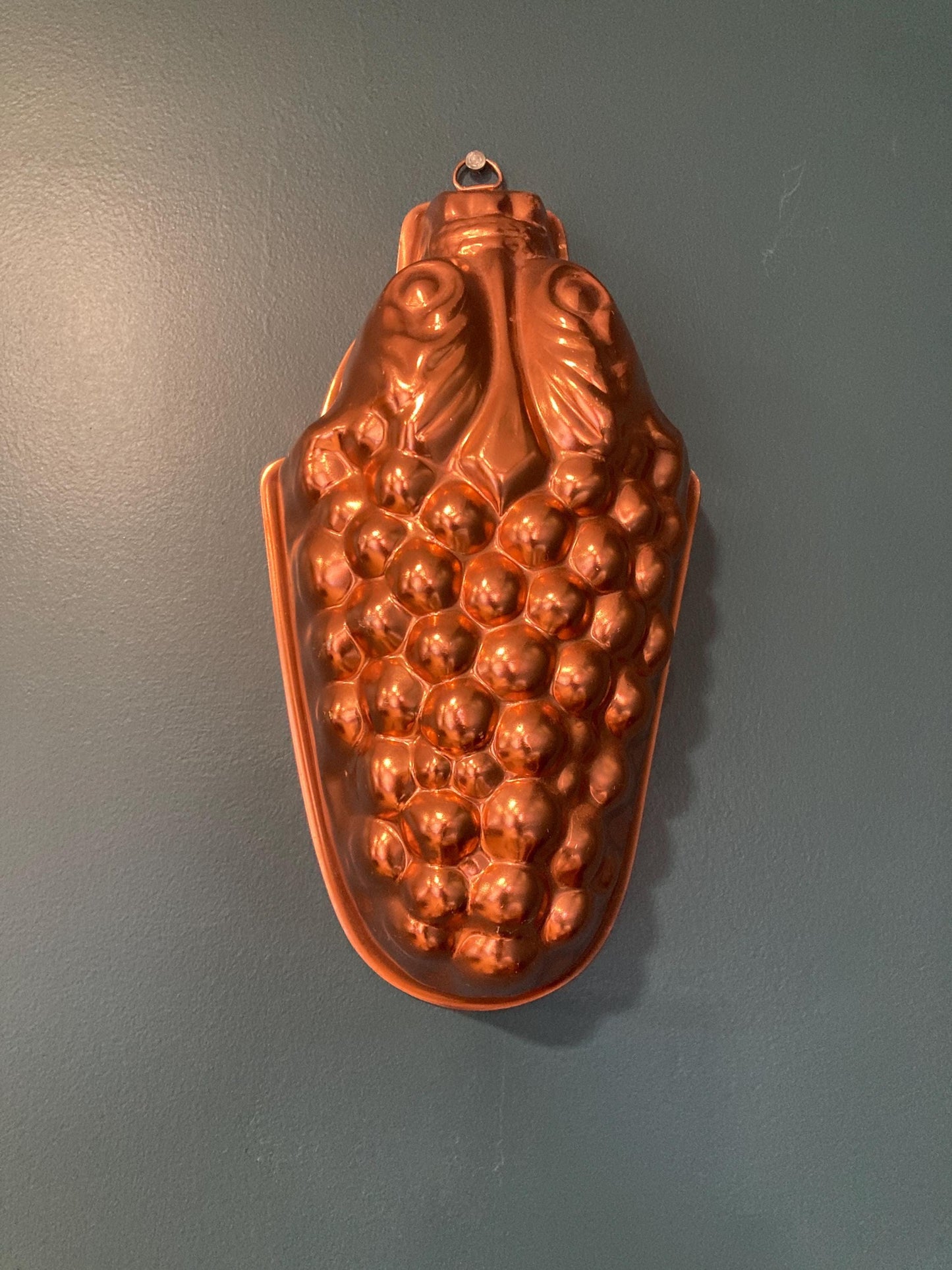 Vintage Copper Grapes Jello or Cake Mold