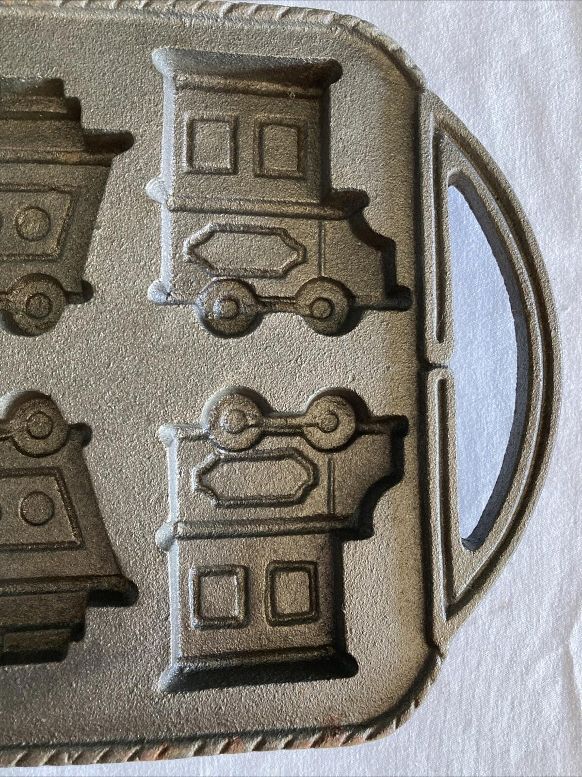 Vintage Cast Iron Heavy Train Set Candy Chocolate Cookie 3D Mold