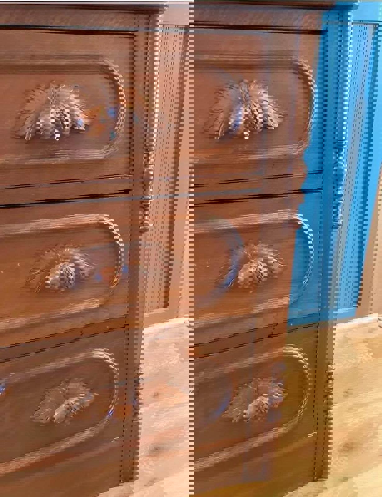 Antique Walnut Dresser with Acorn Carvings – 3 Drawer Chest