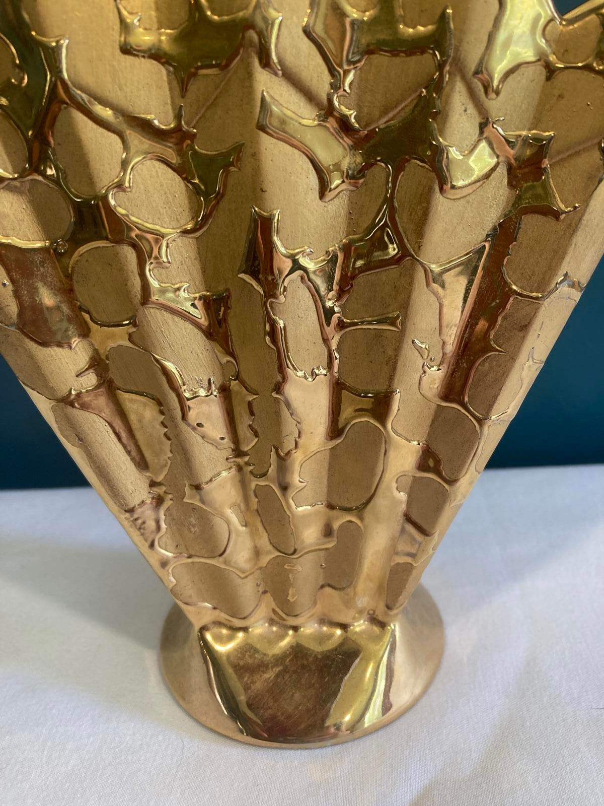 Gold Fan Vase – Art Deco Style Ceramic Sculptural Accent Made in Japan