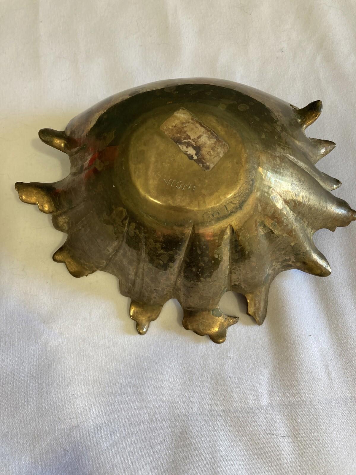Vintage Brass Shell Ashtray or Trinket Dish– MCM Hollywood Regency