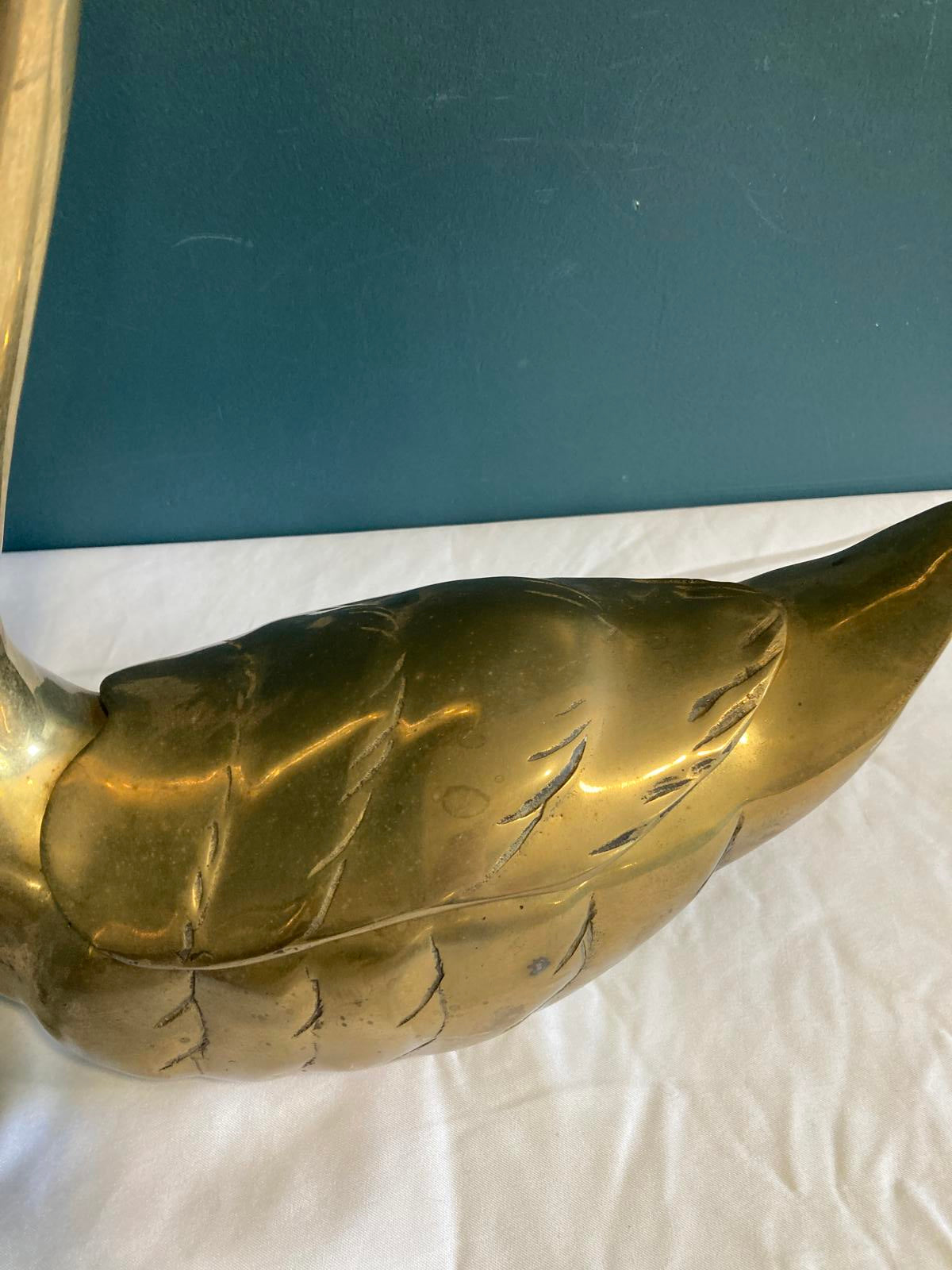 Vintage Brass Swan Figurines – Hollywood Regency Mid-Century Modern – Set of 2
