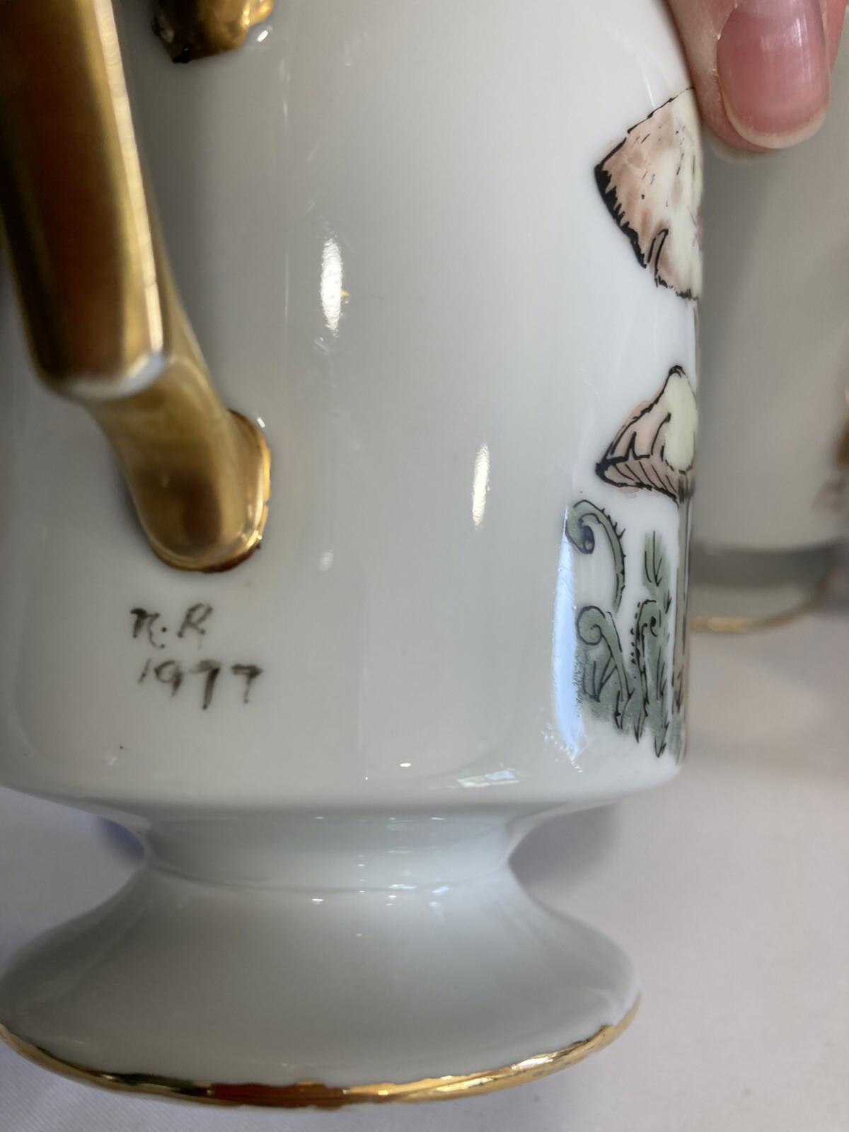 1970s Hand Painted Mushroom & Butterfly Mugs – Gold Trim – Signed Set of 2