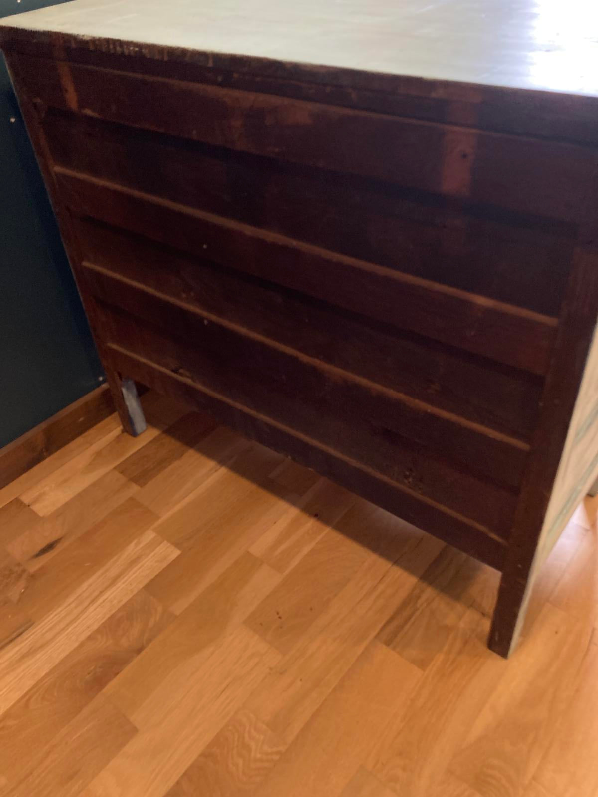 Antique Painted Wood Dresser – Rustic Vintage Finds Furniture