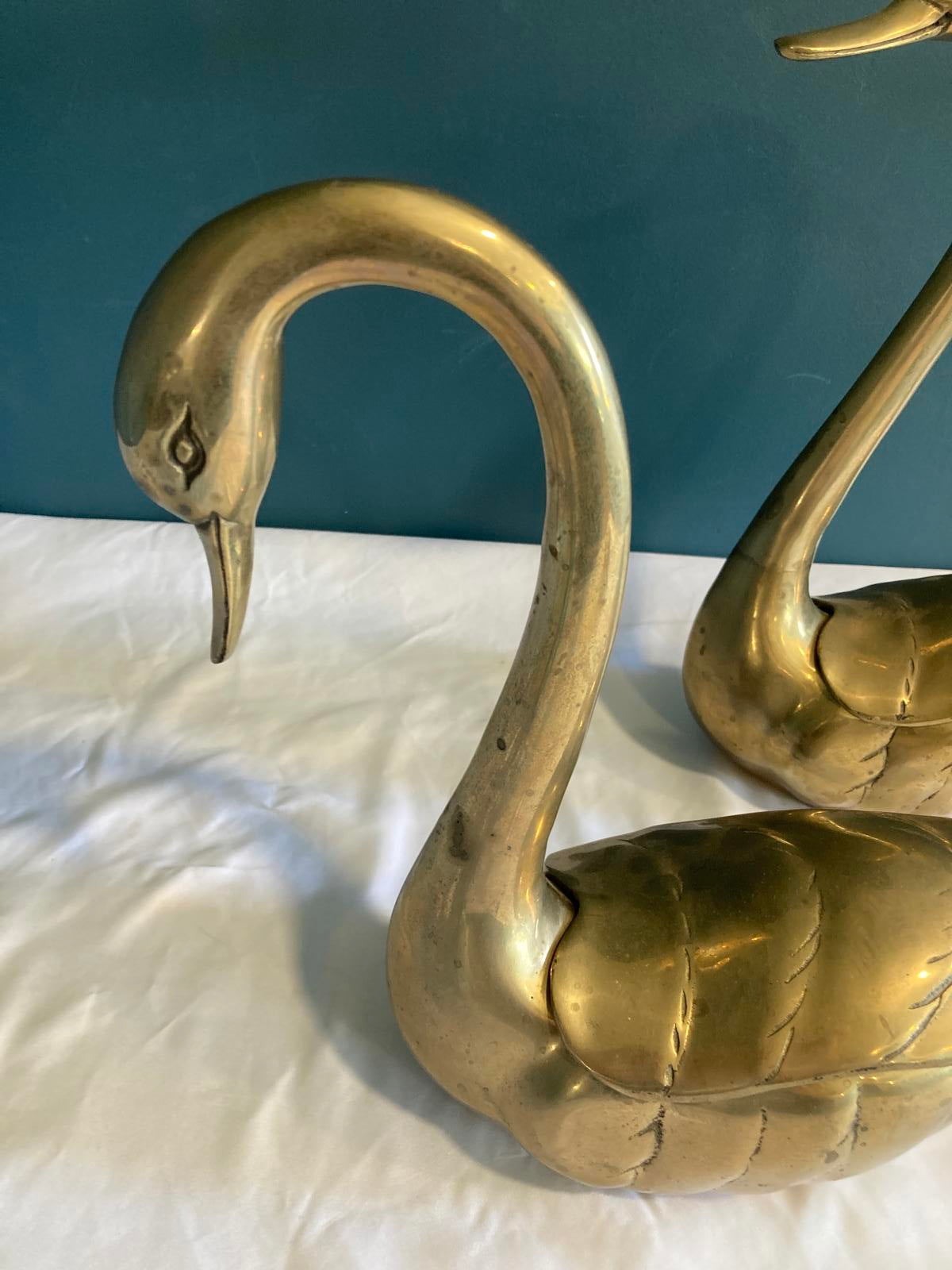 Vintage Brass Swan Figurines – Hollywood Regency Mid-Century Modern – Set of 2