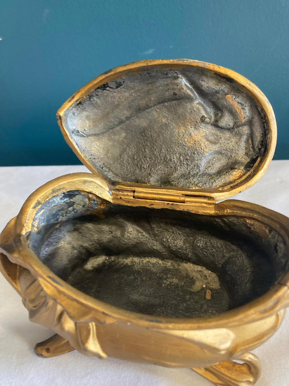 Early 20th Century Vintage Rogers Metal Lidded Gold Trinket Box