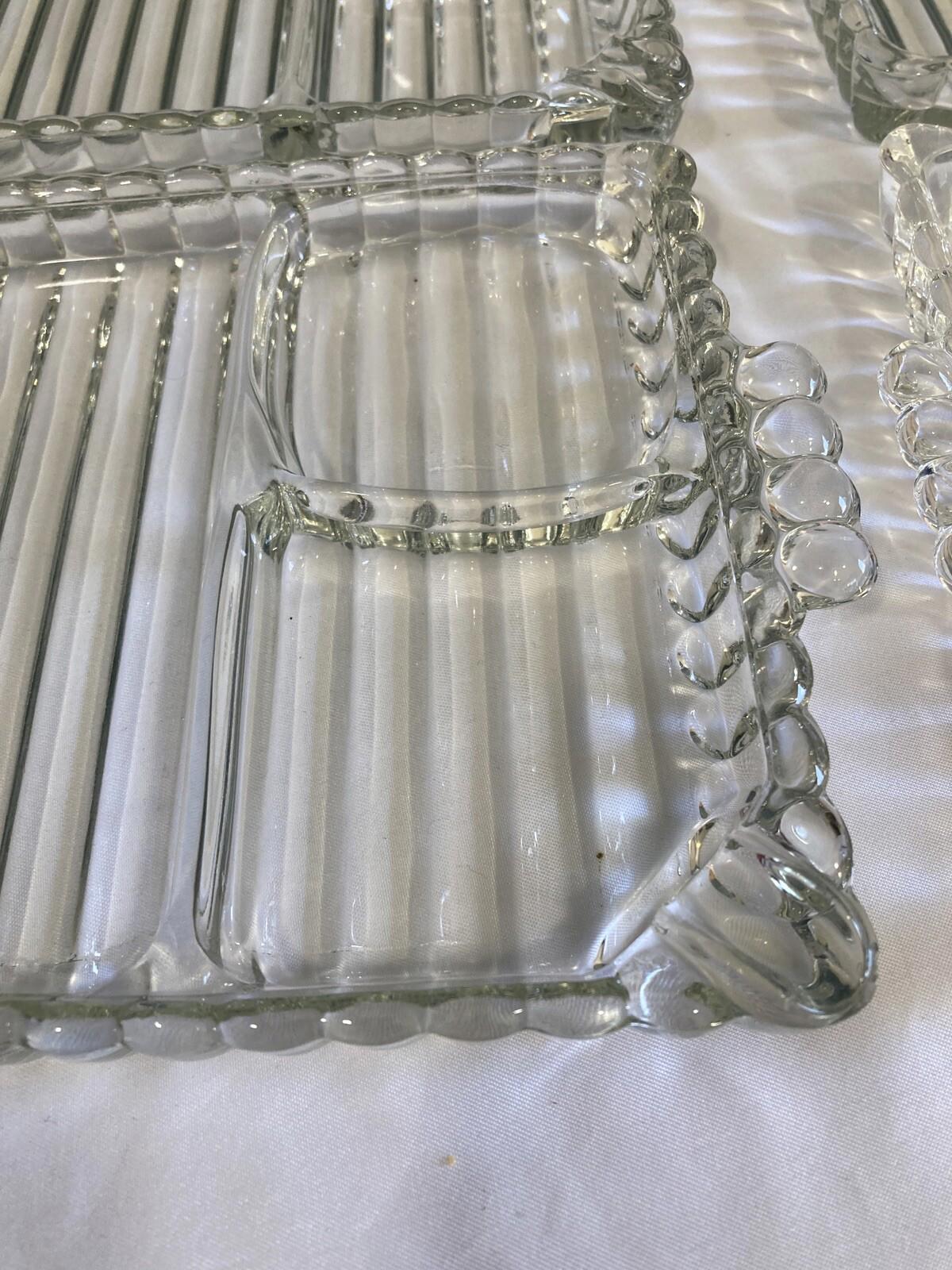 VTG Hazel Atlas Sip N Smoke Snack Set – 4 Trays & Cups w/ Box, MCM Luncheon Set