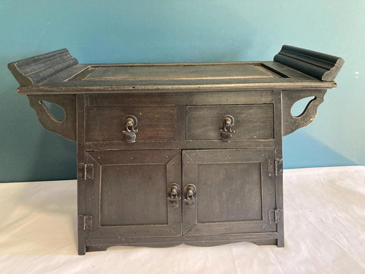 Vintage Asian chest or Jeweley Box