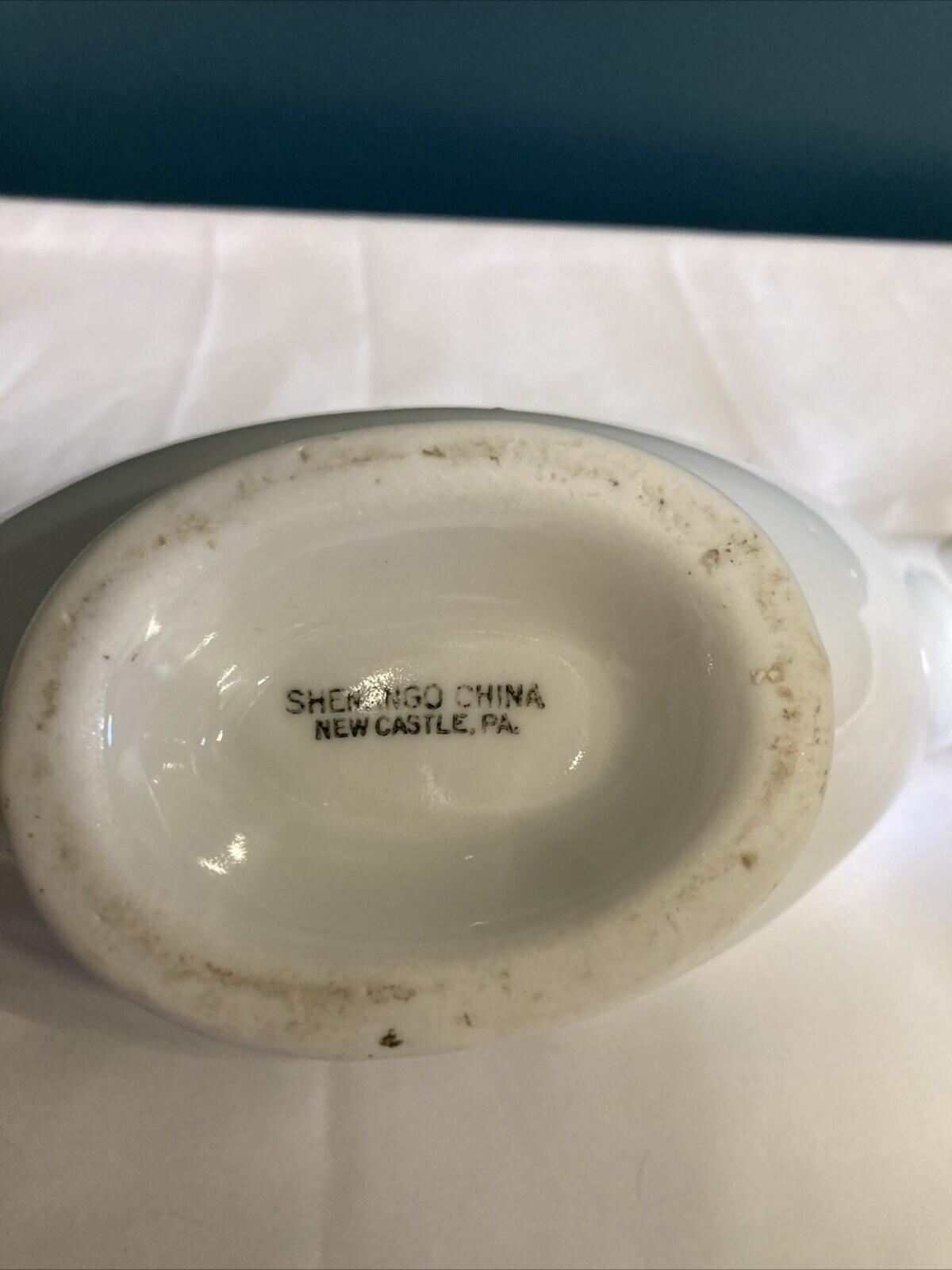 Vintage Shenango China Ironstone Gravy Boat, New Castle PA Restaurant Ware, White Ironstone Serveware, Farmhouse Dining, Vintage Finds