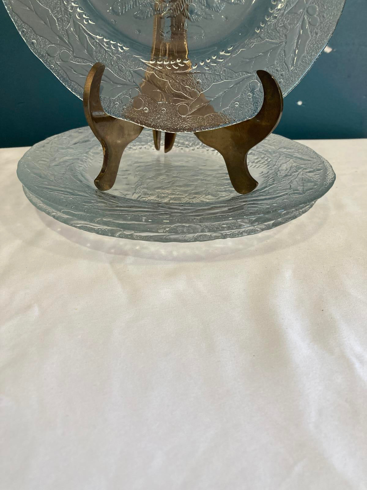 Vintage Christmas Tree Glass Plates Set of 4, Holiday Serving Dishes Made in USA