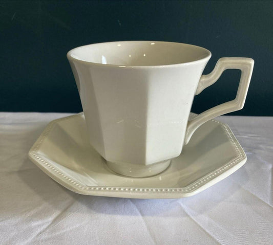 Johnson Brothers Heritage Ironstone White Coffee/Tea Cup 3" High Vintage Bead