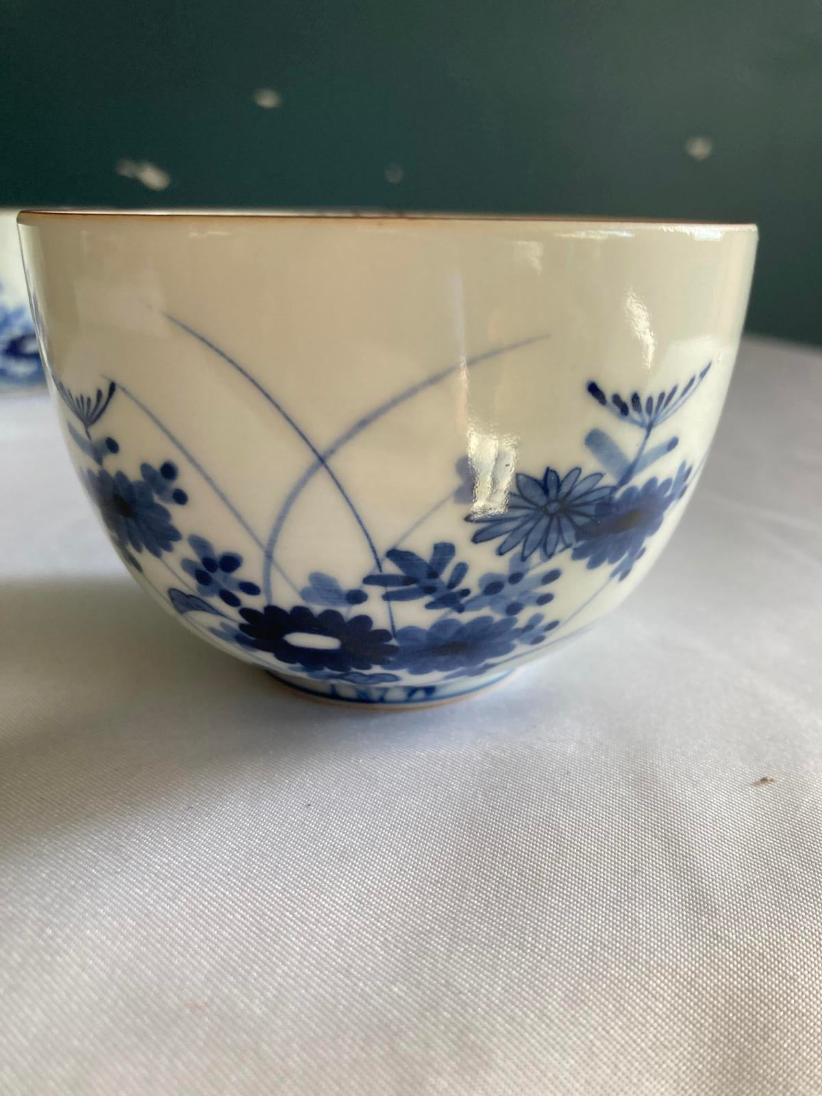 Vintage Blue & White Porcelain Japanese Tea Cups – Floral Pattern – Set of 4