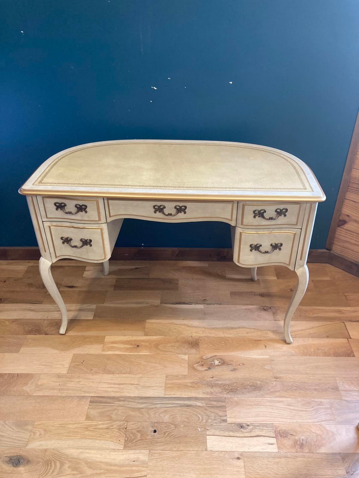 Sligh Furniture French Provincial Desk & Cane Back Chair – Vanity Writing Table