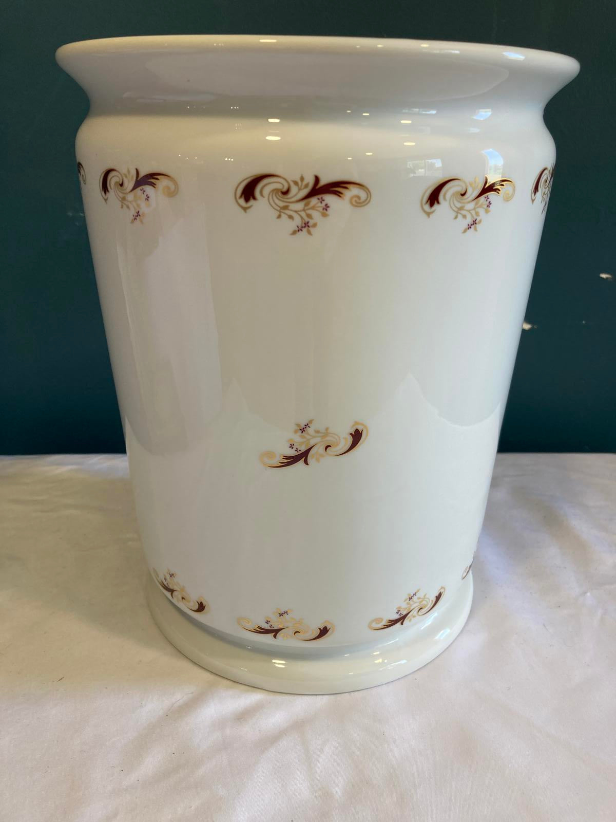 Vintage Liette International Porcelain Red & Gold Scroll Wastebasket