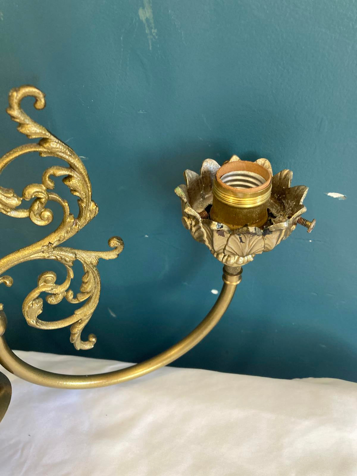 Antique Brass Wakefield Fixtures Chandelier – 3-Arm Ornate Hanging Light