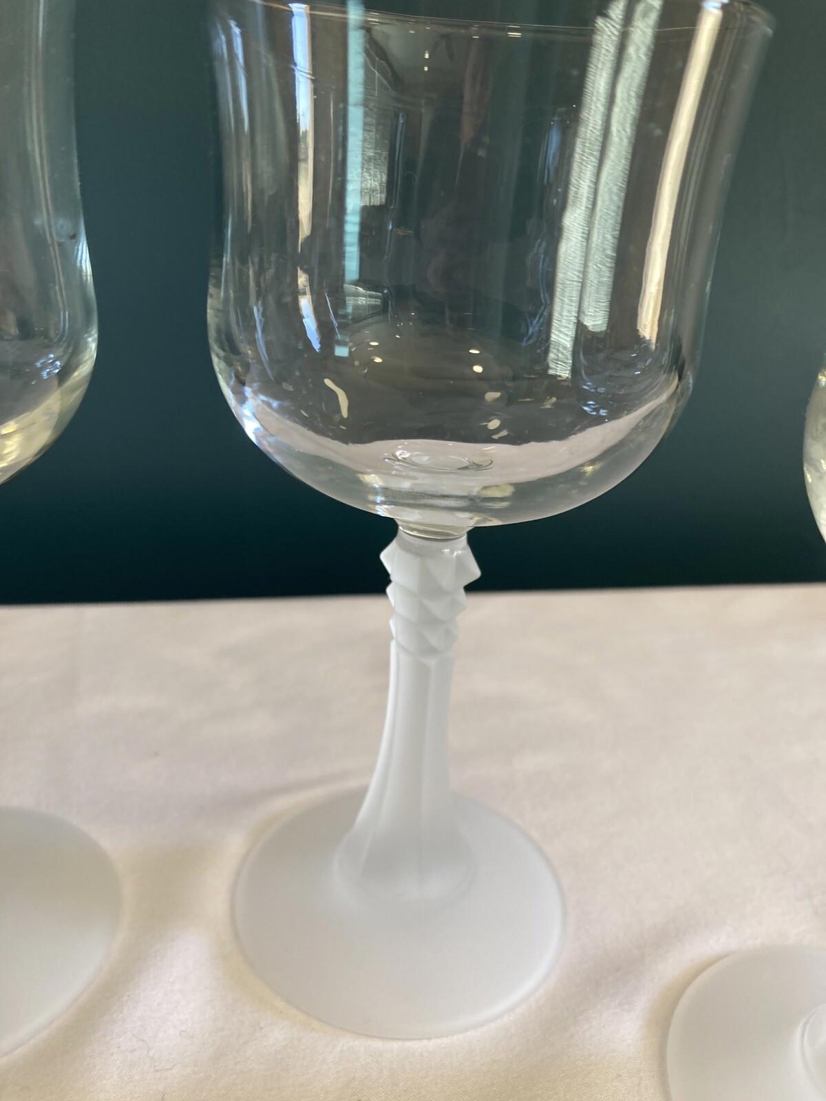 Set of 4 Wheaton Glass House Ritz Frost Stem Wine Goblets – 10.5oz w/ Box