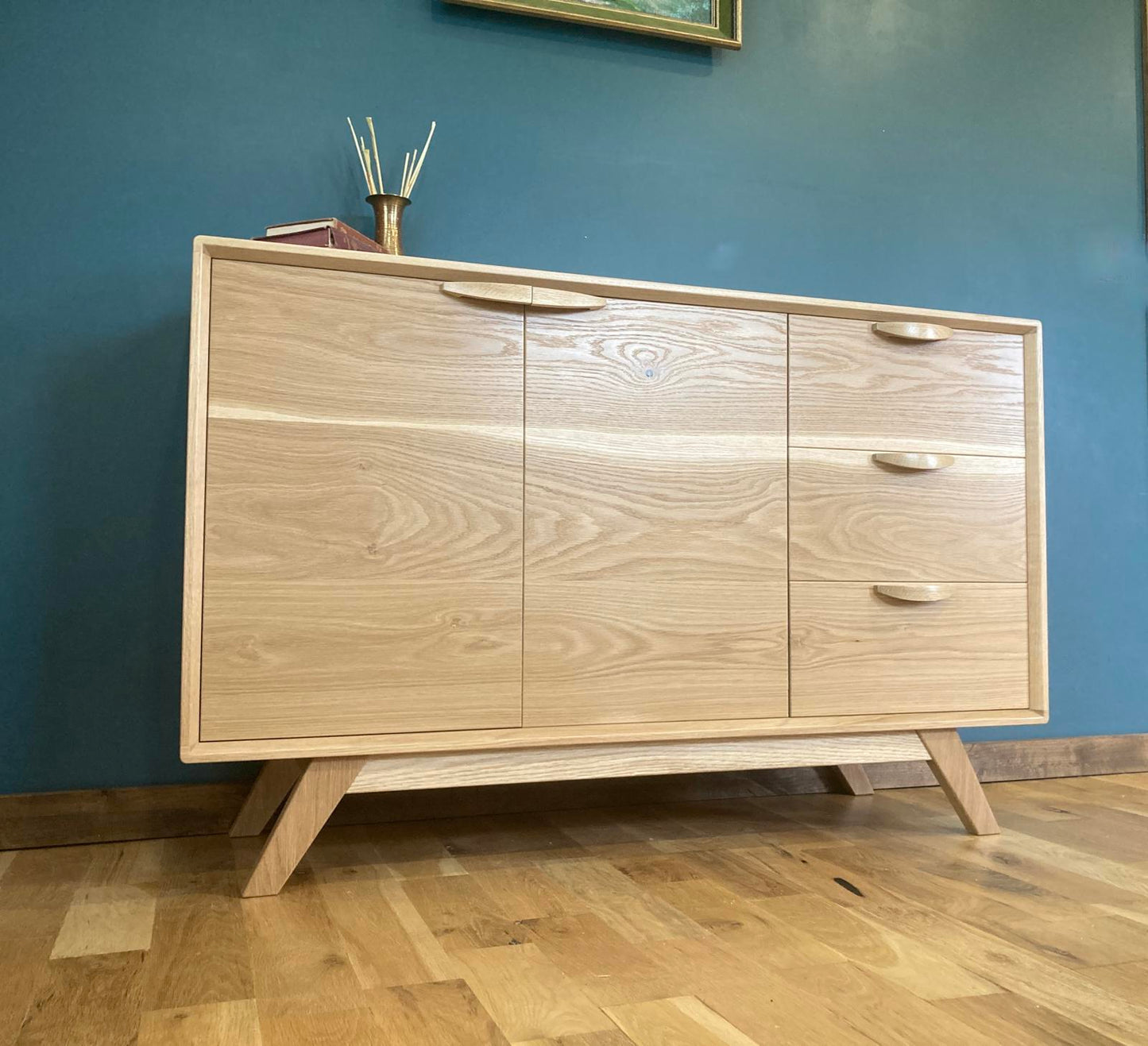 Custom Handmade Oak Sideboard – Mid-Century Modern Style