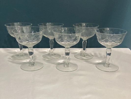 Vintage Set Of 6 daisy etched tall sherbet champagne glass