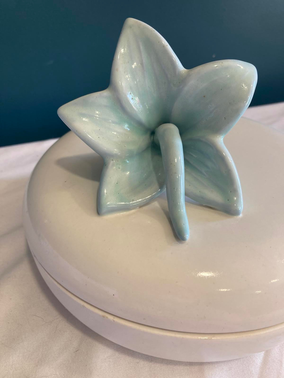 Vintage Haeger Pottery Lidded Dish with Aqua Lily Handle – Floral Ceramic Bowl