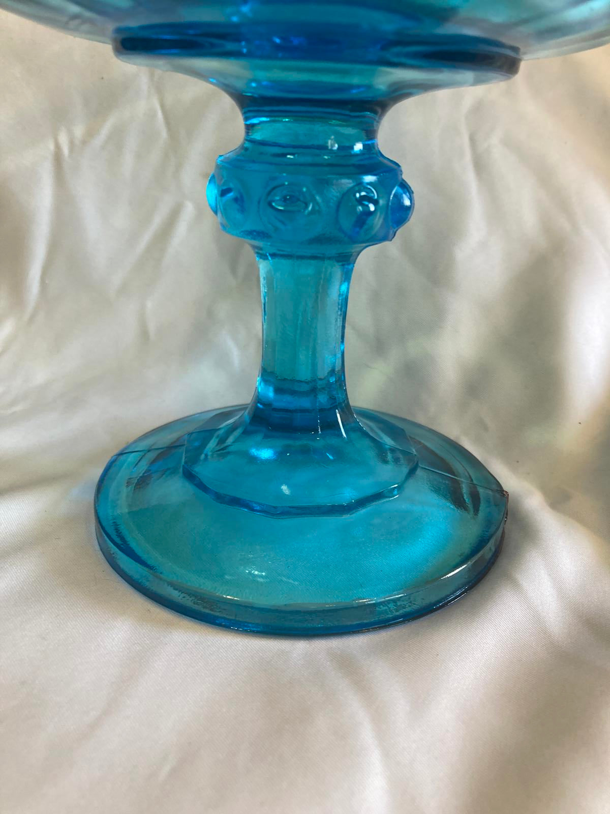 Vintage Blue Glass Compote Pedestal Bowl – Scalloped Edge