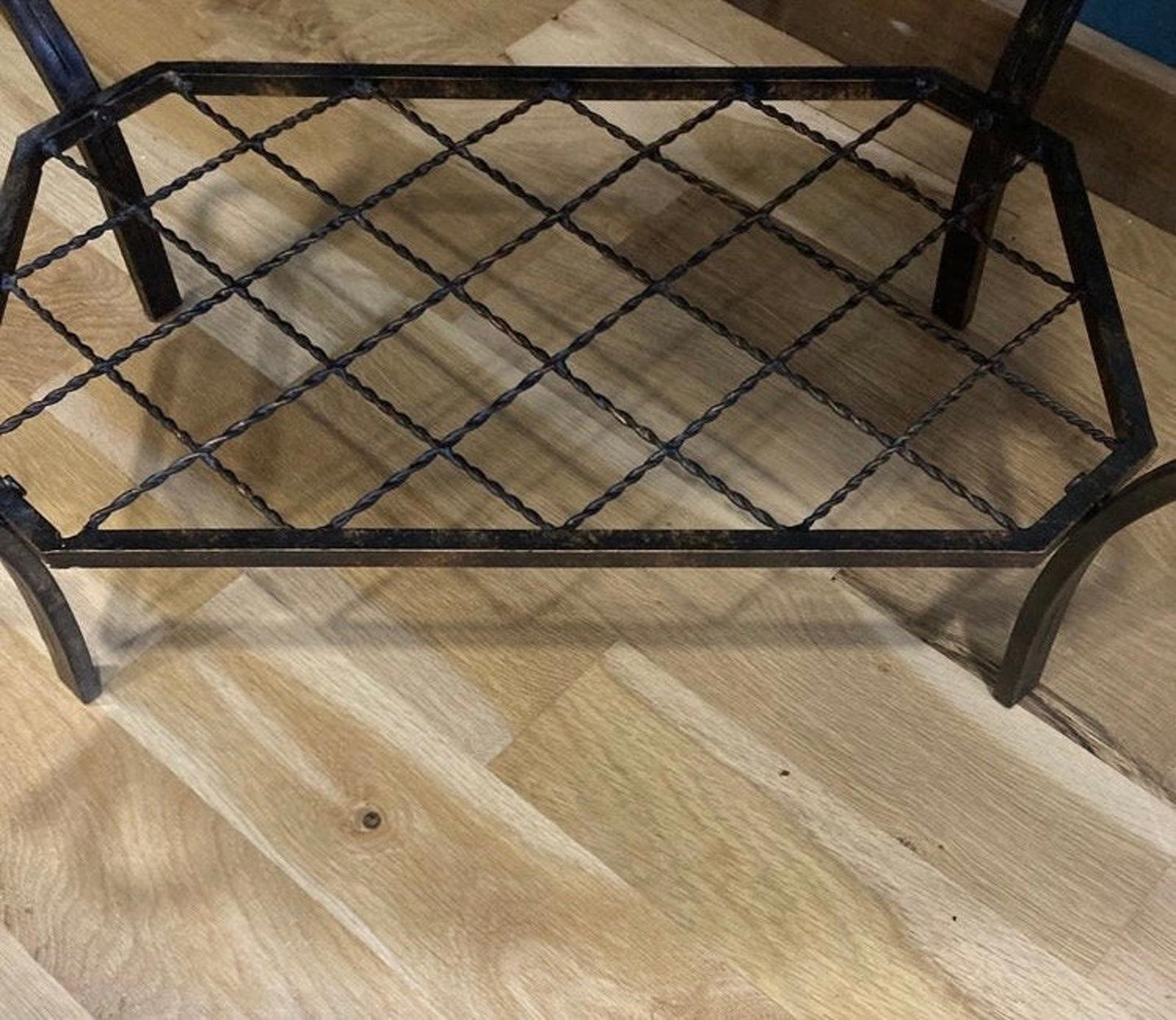 Vintage Elephant Side Table with Cast Iron Base by Collezione Europa